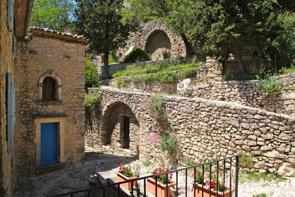 Chambres D'Hotes De L'Abbaye Montbrun-les-Bains Εξωτερικό φωτογραφία