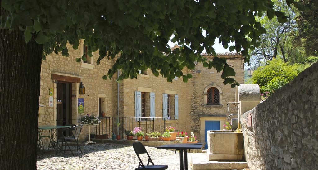 Chambres D'Hotes De L'Abbaye Montbrun-les-Bains Εξωτερικό φωτογραφία