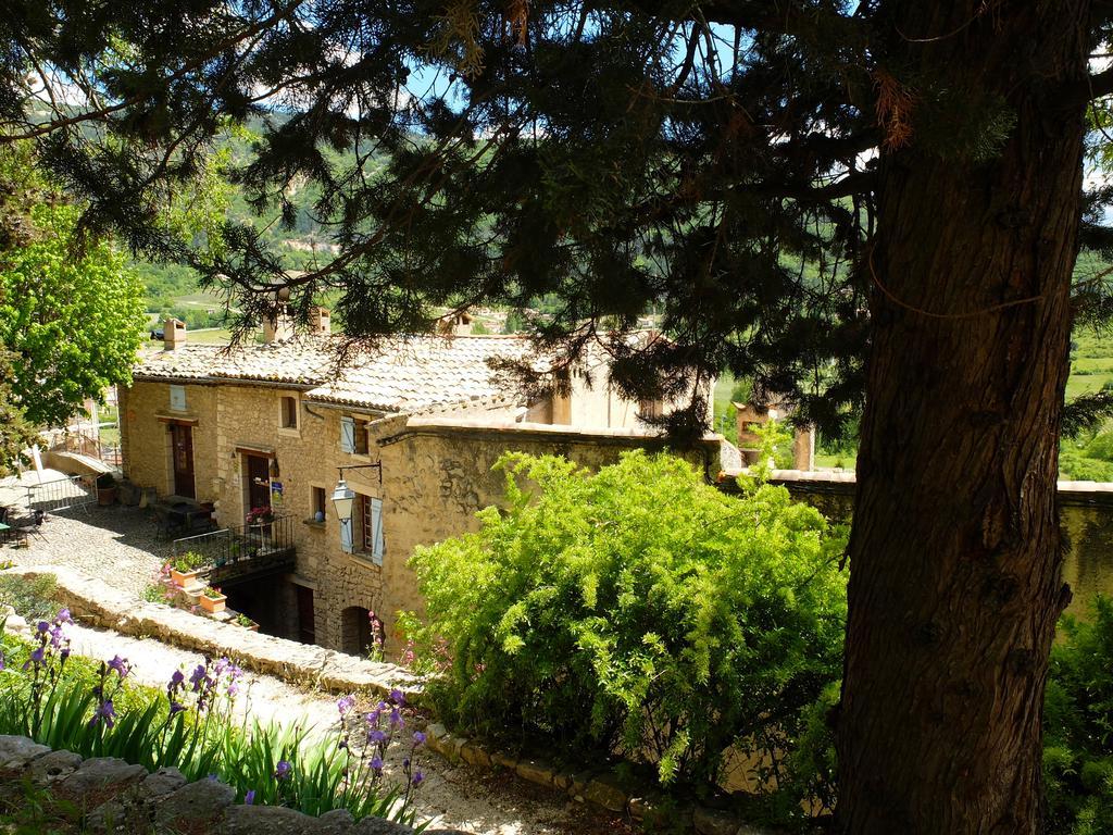 Chambres D'Hotes De L'Abbaye Montbrun-les-Bains Εξωτερικό φωτογραφία